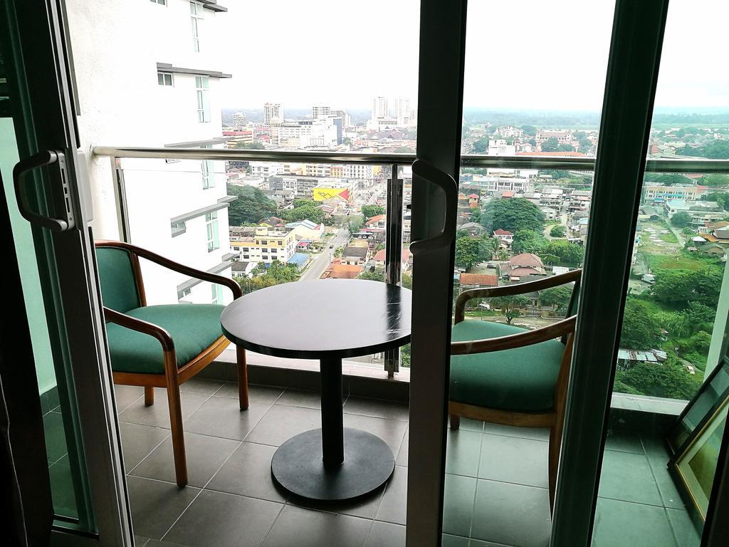 Nf Suites D'Perdana Condo 코타바하루 외부 사진