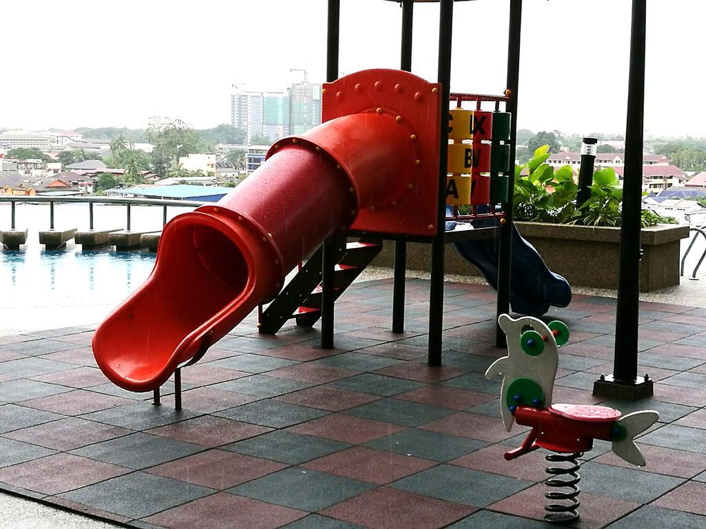 Nf Suites D'Perdana Condo 코타바하루 외부 사진